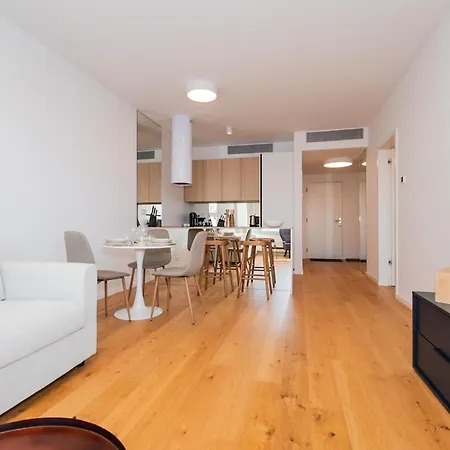 Skypark Nest Free Park Living With Style Appartement Bratislava